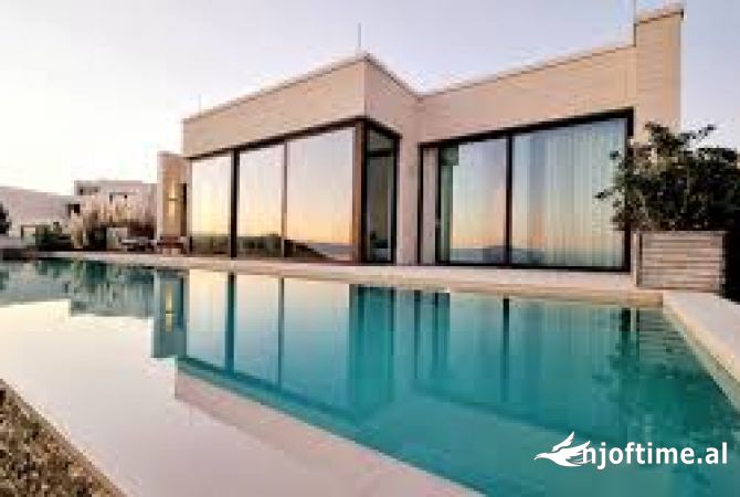 Shtepi ne shitje 2+1 ne Durres - 544,000 Euro