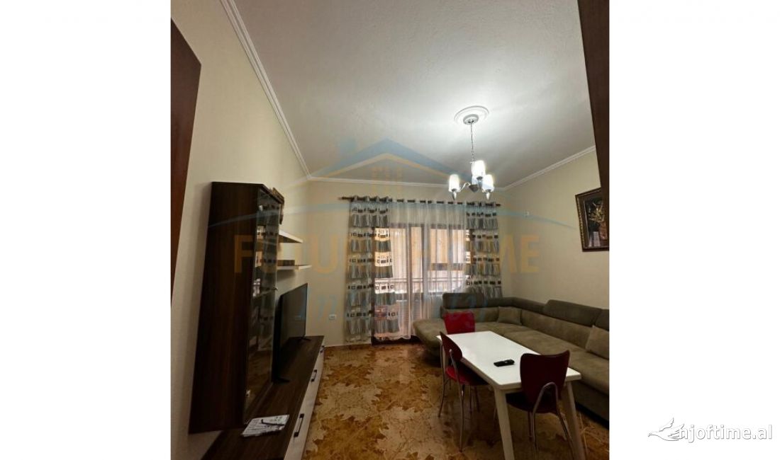 Shtepi me qera Apartament ne Tirane, 1+1, Mobilimi E mobiluar, Pagesa 600  Euro.