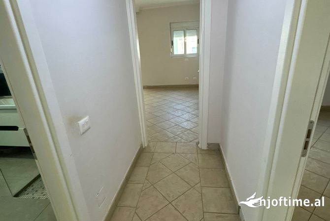 Shtepi ne shitje 2+1 ne Tirane - 220,000 Euro