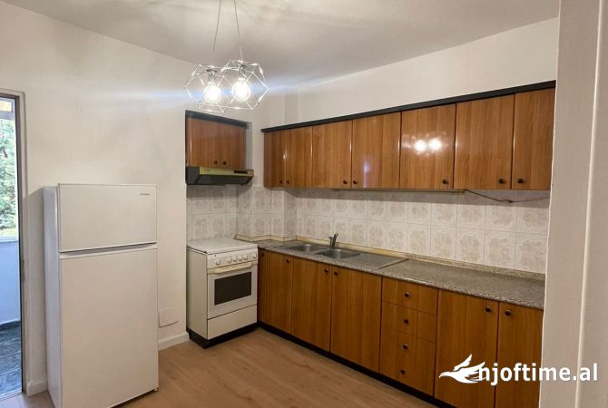 Shtepi ne shitje 1+1 ne Tirane - 89,000 Euro