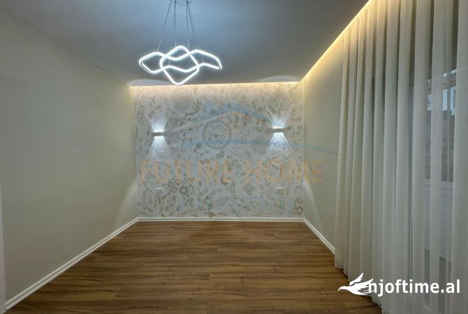 Shtepi ne shitje Apartament ne Tirane, 1+1, Mobilimi Bosh, pa mobiluar, Pagesa 135,000  Euro.