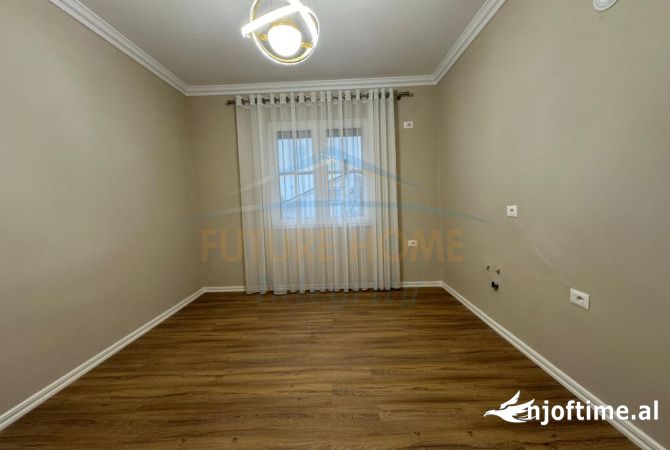 Shtepi ne shitje 1+1 ne Tirane - 125,000 Euro