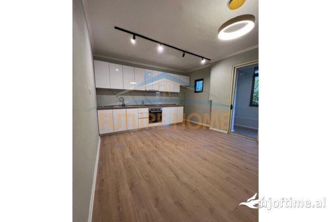 Shtepi ne shitje Apartament ne Tirane, 1+1, Mobilimi Bosh, pa mobiluar, Pagesa 86,000  Euro.