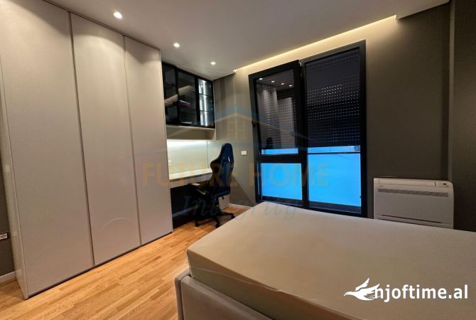 Shtepi me qera 3+1 ne Tirane - 2,300 Euro