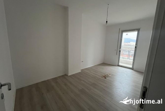 Shtepi ne shitje 2+1 ne Tirane - 150,000 Euro