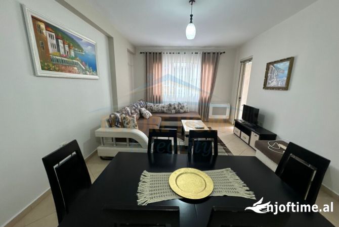 Shtepi me qera 1+1 ne Tirane - 430 Euro