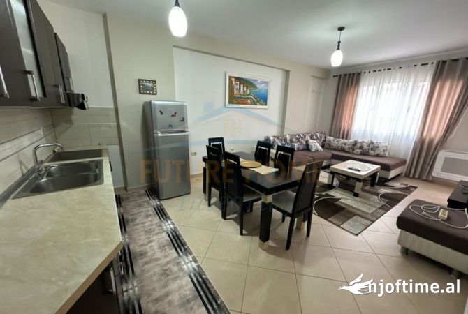 Shtepi me qera Apartament ne Tirane, 1+1, Mobilimi E mobiluar, Pagesa 430  Euro.