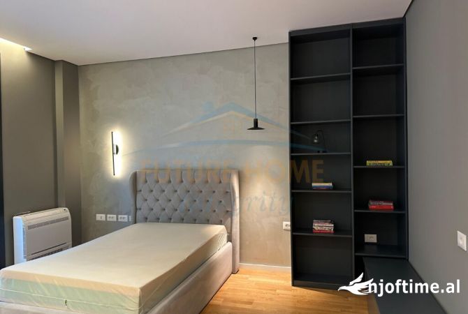 Shtepi ne shitje Apartament ne Tirane, 4+1, Mobilimi E mobiluar, Pagesa 416,000  Euro.