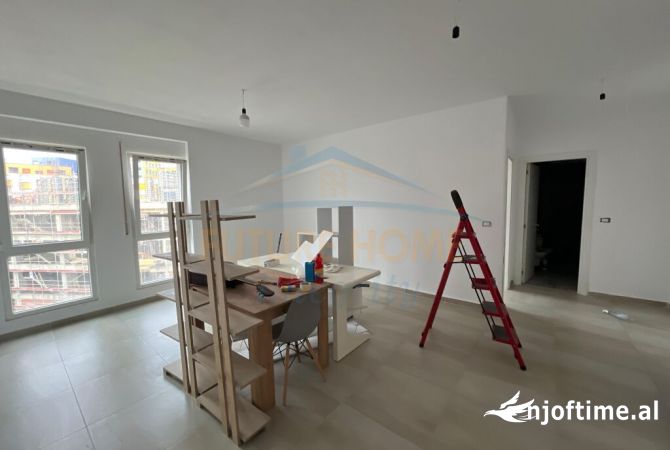 Shtepi ne shitje Apartament ne Tirane, 1+1, Mobilimi Bosh, pa mobiluar, Pagesa 95,200  Euro.