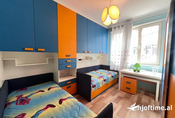 Shtepi me qera 2+1 ne Tirane - 650 Euro
