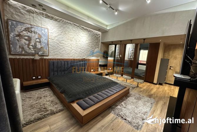 Shtepi me qera Apartament ne Tirane, 4+1, Mobilimi E mobiluar, Pagesa 3,000  Euro.