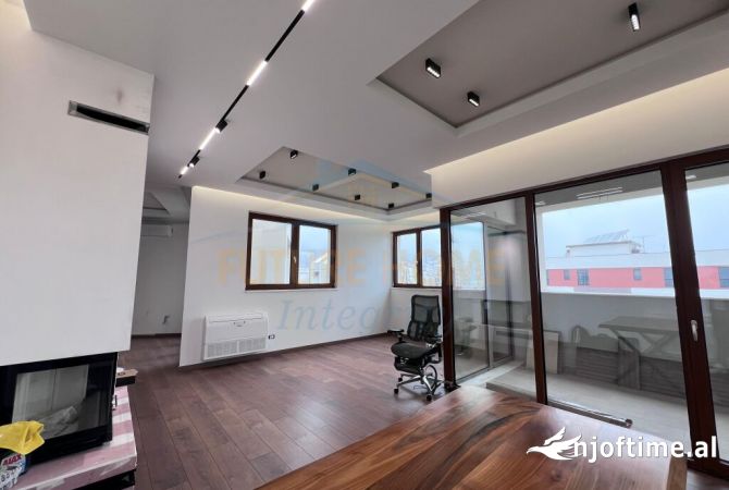 Shtepi me qera Apartament ne Tirane, 3+1, Mobilimi Bosh, pa mobiluar, Pagesa 2,000  Euro.