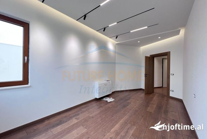 Shtepi me qera Apartament ne Tirane, 3+1, Mobilimi Bosh, pa mobiluar, Pagesa 2,000  Euro.