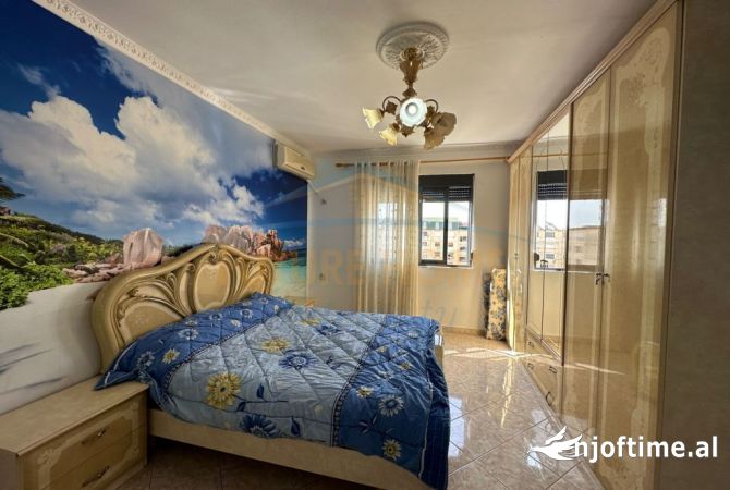 Shtepi me qera Apartament ne Tirane, 2+1, Mobilimi E mobiluar, Pagesa 420  Euro.