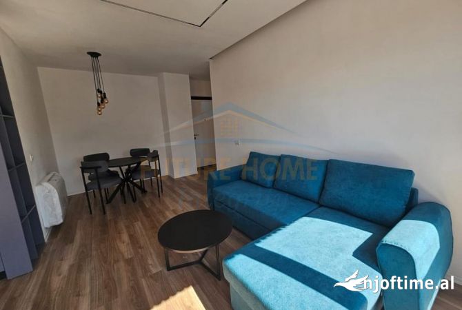 Shtepi me qera 2+1 ne Tirane - 750 Euro