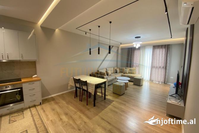 Shtepi me qera 2+1 ne Tirane - 700 Euro