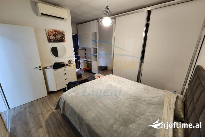 Shtepi ne shitje 2+1 ne Tirane - 180,000 Euro