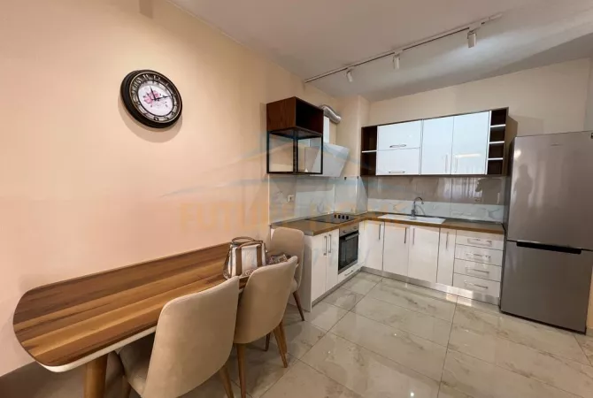 Shtepi me qera 2+1 ne Tirane - 600 Euro