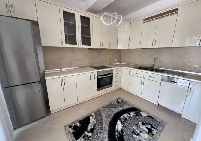 Shtepi me qera 3+1 ne Tirane - 1,200 Euro