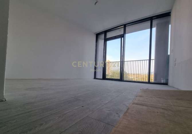 Ambient biznesi me qera 3+1 ne Tirane - 1,200 Euro