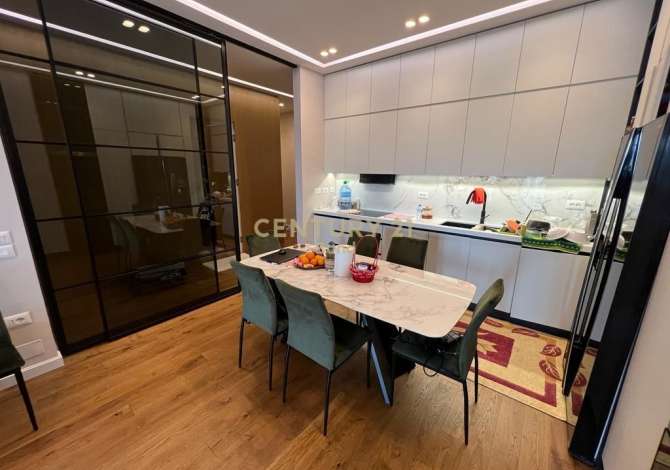 Casa in affitto 2+1 a Tirana - 1,300 Euro