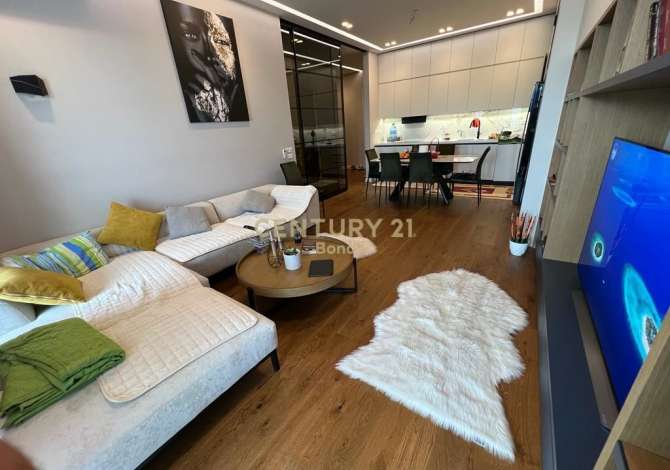 Casa in affitto 2+1 a Tirana - 1,300 Euro