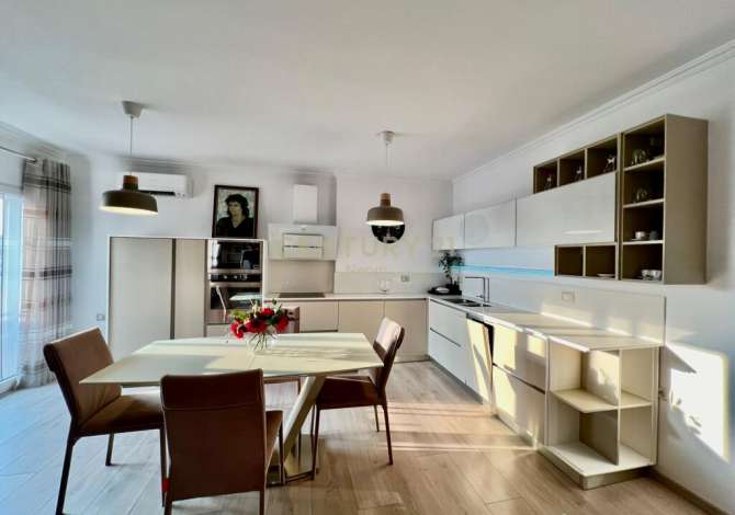 Shtepi me qera 2+1 ne Tirane - 1,500 Euro