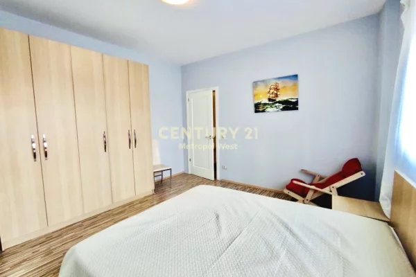 Shtepi me qera Apartament ne Tirane, 2+1, Mobilimi E mobiluar, Pagesa 750  Euro.