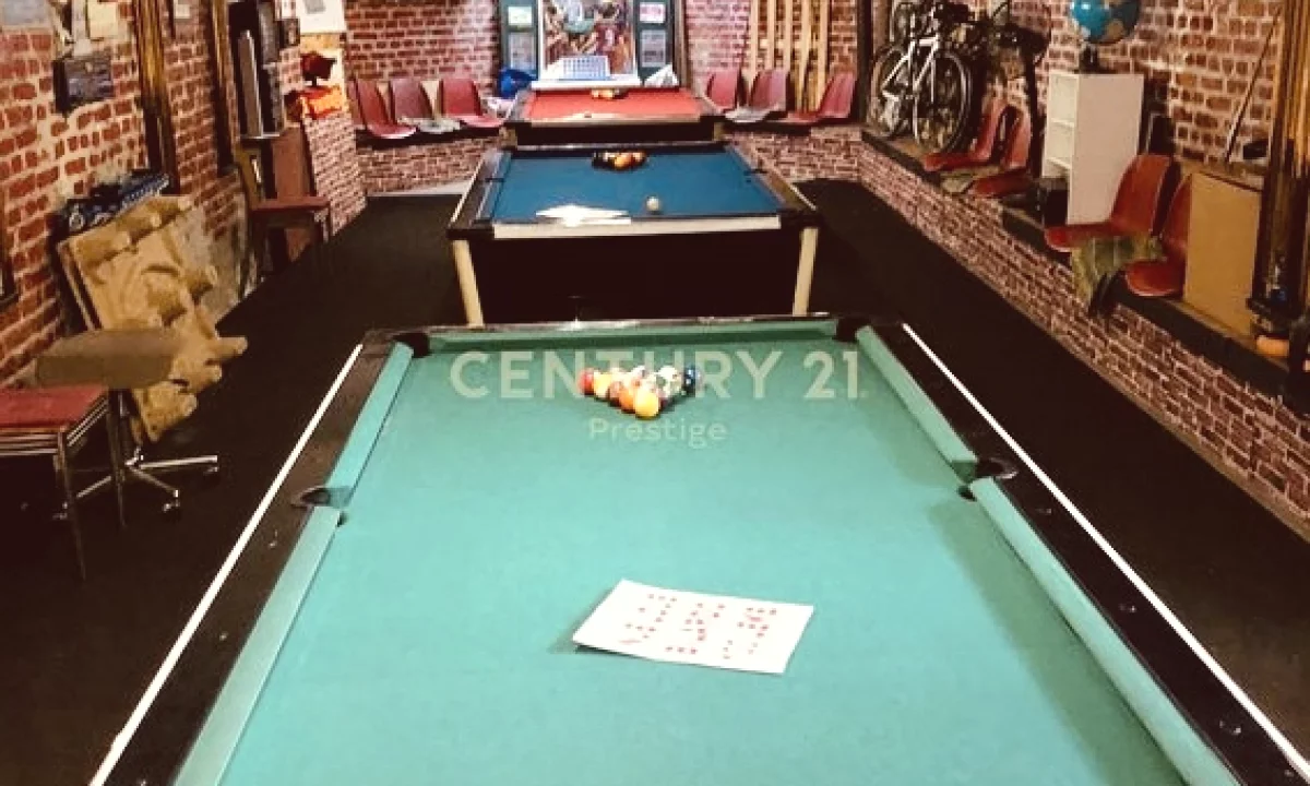 AMBIENT KOMERCIAL NE SHITJE NE BLLOK!