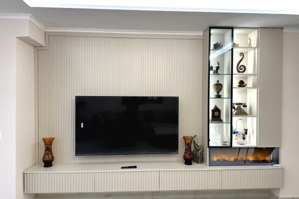 Shtepi me qera Vila Luksoze ne Tirane, 2+1, Mobilimi E mobiluar, Pagesa 1,500  Euro.