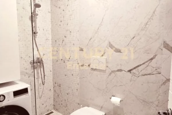 Shtepi me qera Apartament ne Tirane, 2+1, Mobilimi E mobiluar, Pagesa 1,000  Euro.