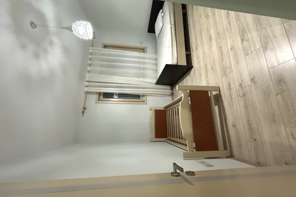 Shtepi me qera Apartament ne Tirane, 2+1, Mobilimi E mobiluar, Pagesa 600  Euro.