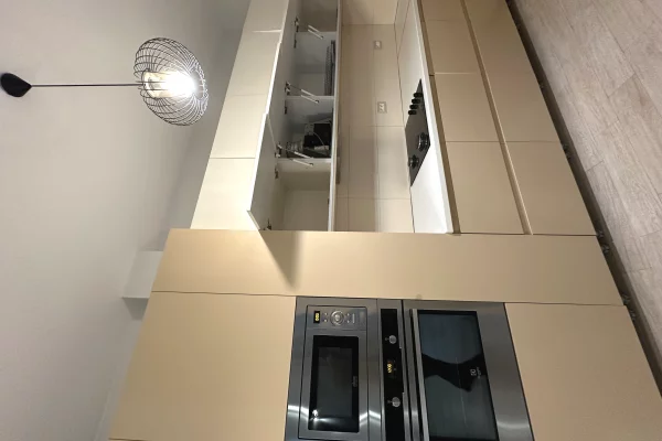 Shtepi me qera 2+1 ne Tirane - 600 Euro