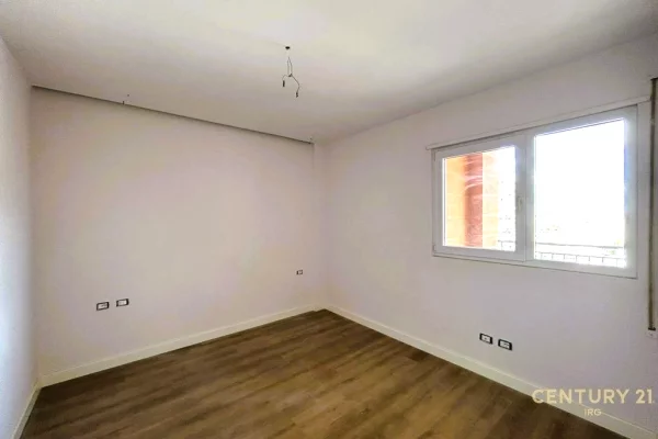 Shtepi ne shitje 2+1 ne Tirane - 260,000 Euro