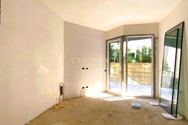 House for Sale 2+1 in Tirana - 215,000 Euro