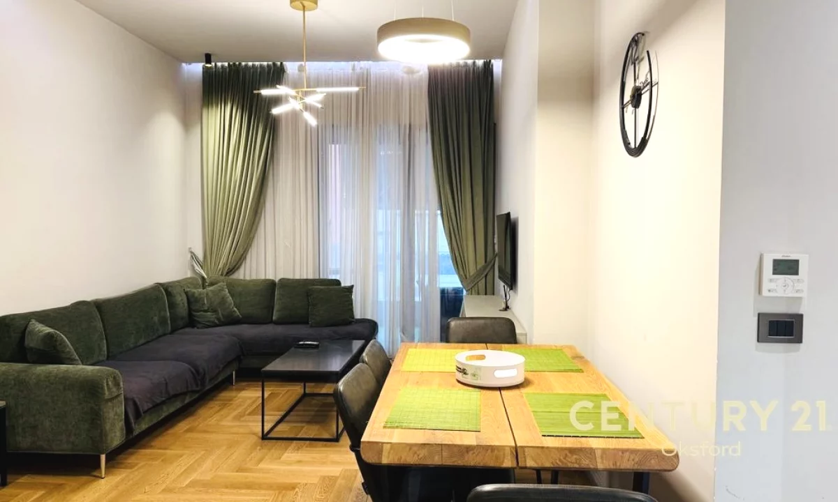 Shtepi me qera Apartament ne Tirane, 1+1, Mobilimi E mobiluar, Pagesa 1,000  Euro.