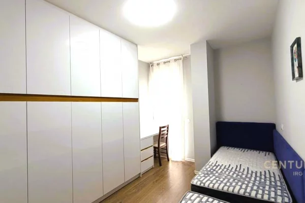Shtepi me qera Apartament ne Tirane, 2+1, Mobilimi E mobiluar, Pagesa 800  Euro.