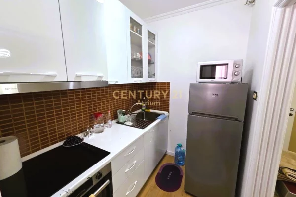 Apartment for sale in Tirana 1+1, Emty