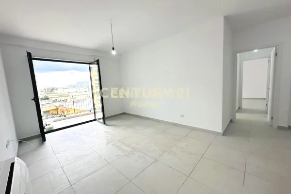 Business Property for Rent 3+1 in Tirana - 700 Euro
