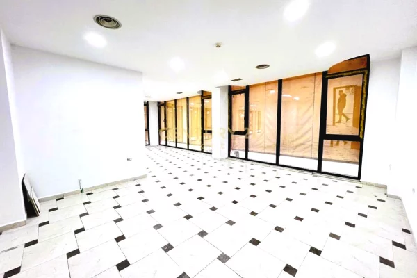 Business Property for Rent 3+1 in Tirana - 2,200 Euro