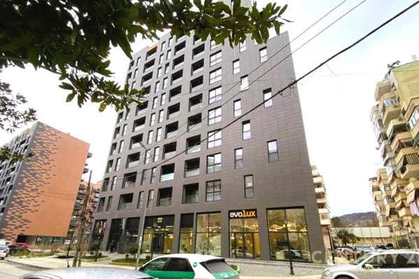 Ambient biznesi me qera 1+1 ne Tirane - 1,200 Euro