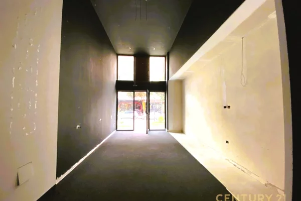 Ambient biznesi me qera 1+1 ne Tirane - 1,200 Euro