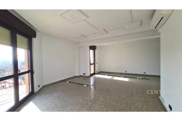 ZYRE TEK TORRE DRINI!