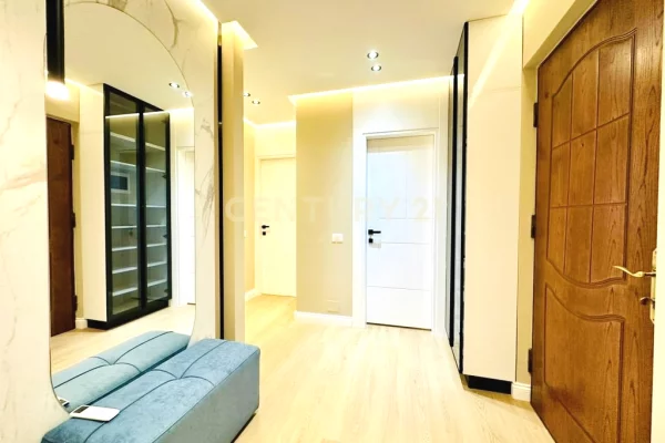 Shtepi me qera Apartament ne Tirane, 2+1, Mobilimi E mobiluar, Pagesa 1,300  Euro.