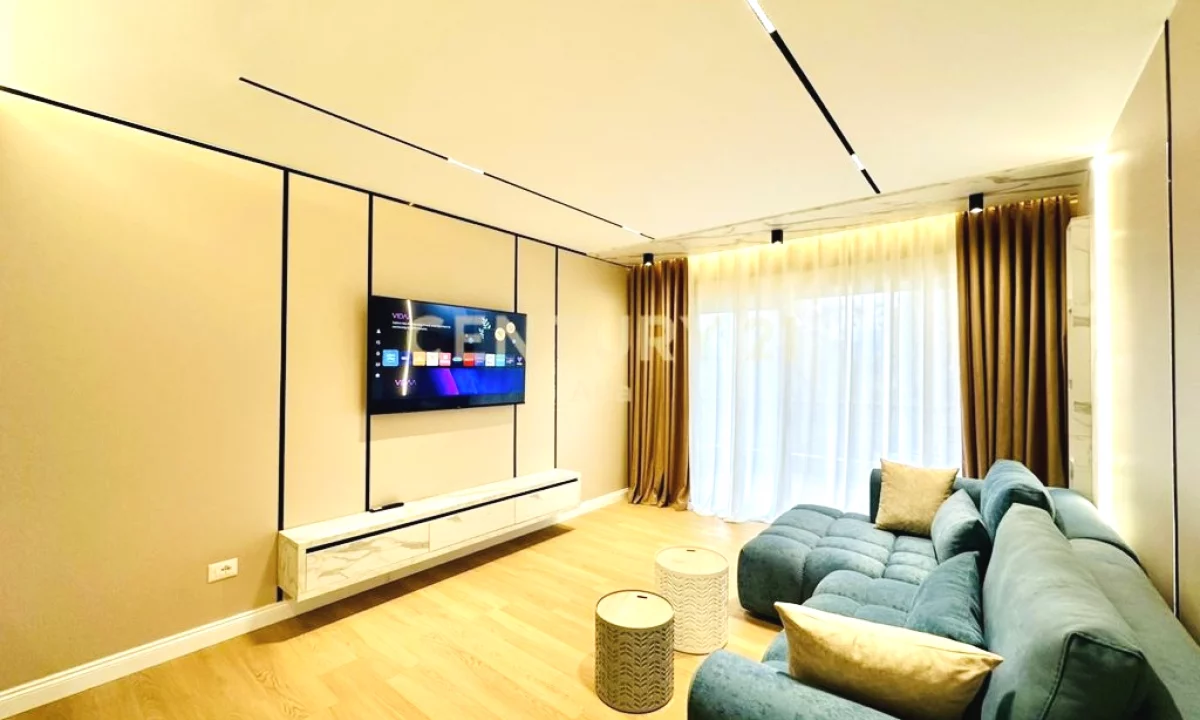 Shtepi me qera Apartament ne Tirane, 2+1, Mobilimi E mobiluar, Pagesa 1,300  Euro.