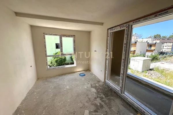 DUPLEX + POST PARKIMI NE SHITJE I VENDOSUR NE GOLEM!