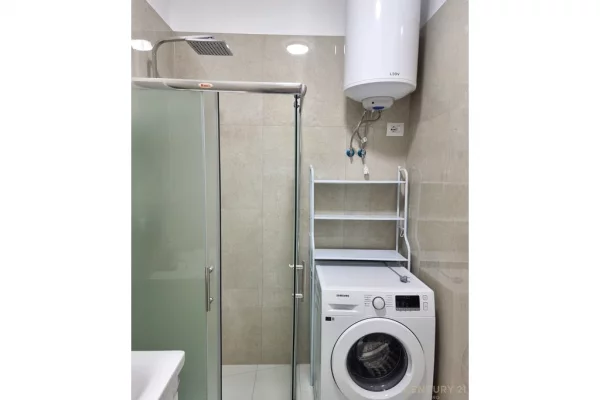 Appartamento in affitto a Tirana 2+1, Arredato