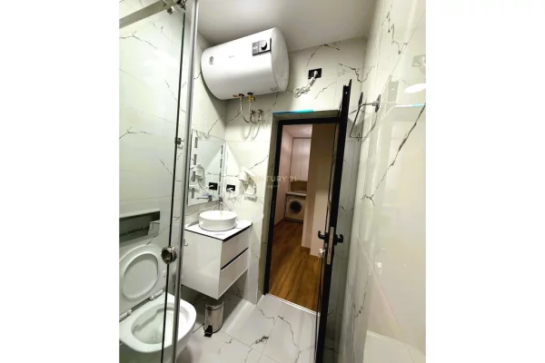 Appartamento in affitto a Tirana 2+1, Arredato