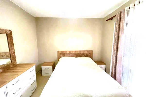 Appartamento in affitto a Tirana 2+1, Arredato