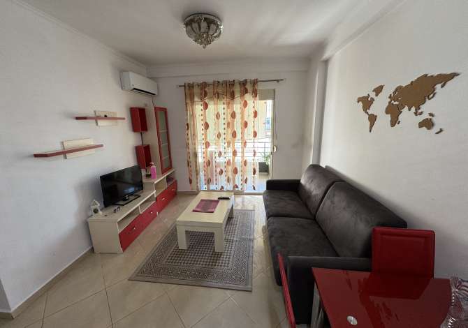 Shtepi me qera 1+1 ne Tirane - 450 Euro